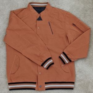 Lightweight button-up jacket